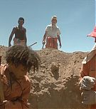 2003-Shia-LaBeouf-as-Stanley-Yelnats-in-Disneys-HOLES-HD-screencaptures-0901.jpg
