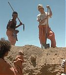 2003-Shia-LaBeouf-as-Stanley-Yelnats-in-Disneys-HOLES-HD-screencaptures-0906.jpg