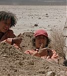 2003-Shia-LaBeouf-as-Stanley-Yelnats-in-Disneys-HOLES-HD-screencaptures-1176.jpg