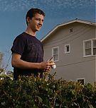 2007-Shia-LaBeouf-as-Kale-Brecht-in-Disturbia-ScreenCaps-0404.jpg