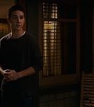 2007-Shia-LaBeouf-as-Kale-Brecht-in-Disturbia-ScreenCaps-1450.jpg