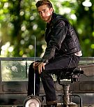 2008-Shia-LaBeouf-as-Mutt-Williams-in-Indiana-Jones-4-Promos-and-Stills-0036.jpg