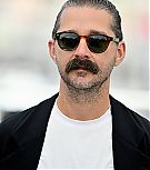 May182025-SlausonRecPhotocallatCannes--0099.jpg