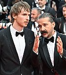 May182025-ThePhoenicianSchemeRedCarpetatCannes--0016.jpg
