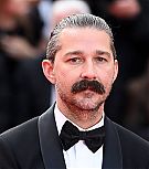 May182025-ThePhoenicianSchemeRedCarpetatCannes--0022.jpg
