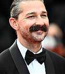 May182025-ThePhoenicianSchemeRedCarpetatCannes--0039.jpg