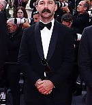 May182025-ThePhoenicianSchemeRedCarpetatCannes--0055.jpg
