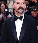 May182025-ThePhoenicianSchemeRedCarpetatCannes--0059.jpg